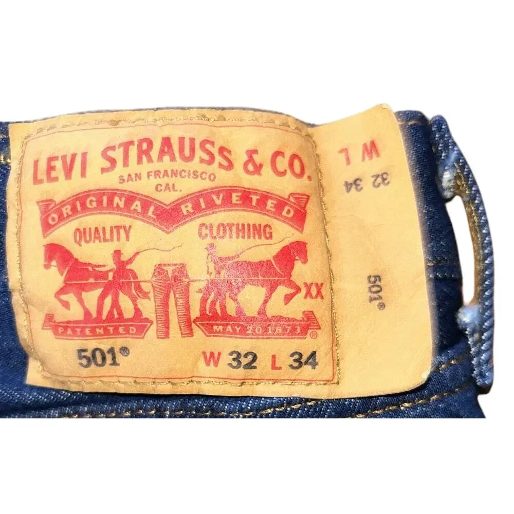 Levi's 501 Original Fit Button Fly Straight Leg 100% Cotton Jeans Men's 32X34